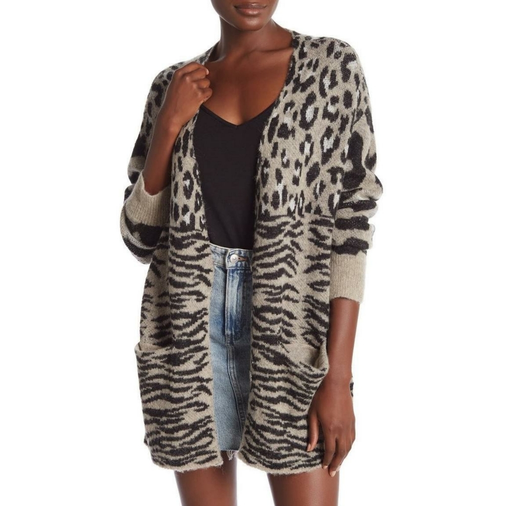 WILDFOX Couture XS Animal Print Cardigan